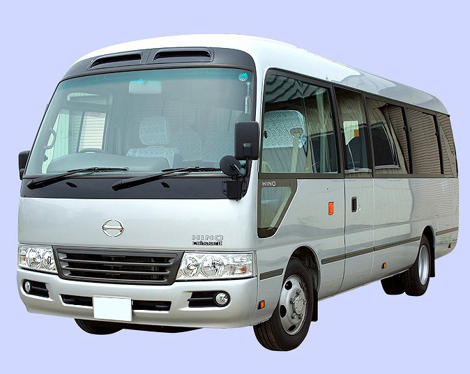 あやめレンタカーのマイクロバス01